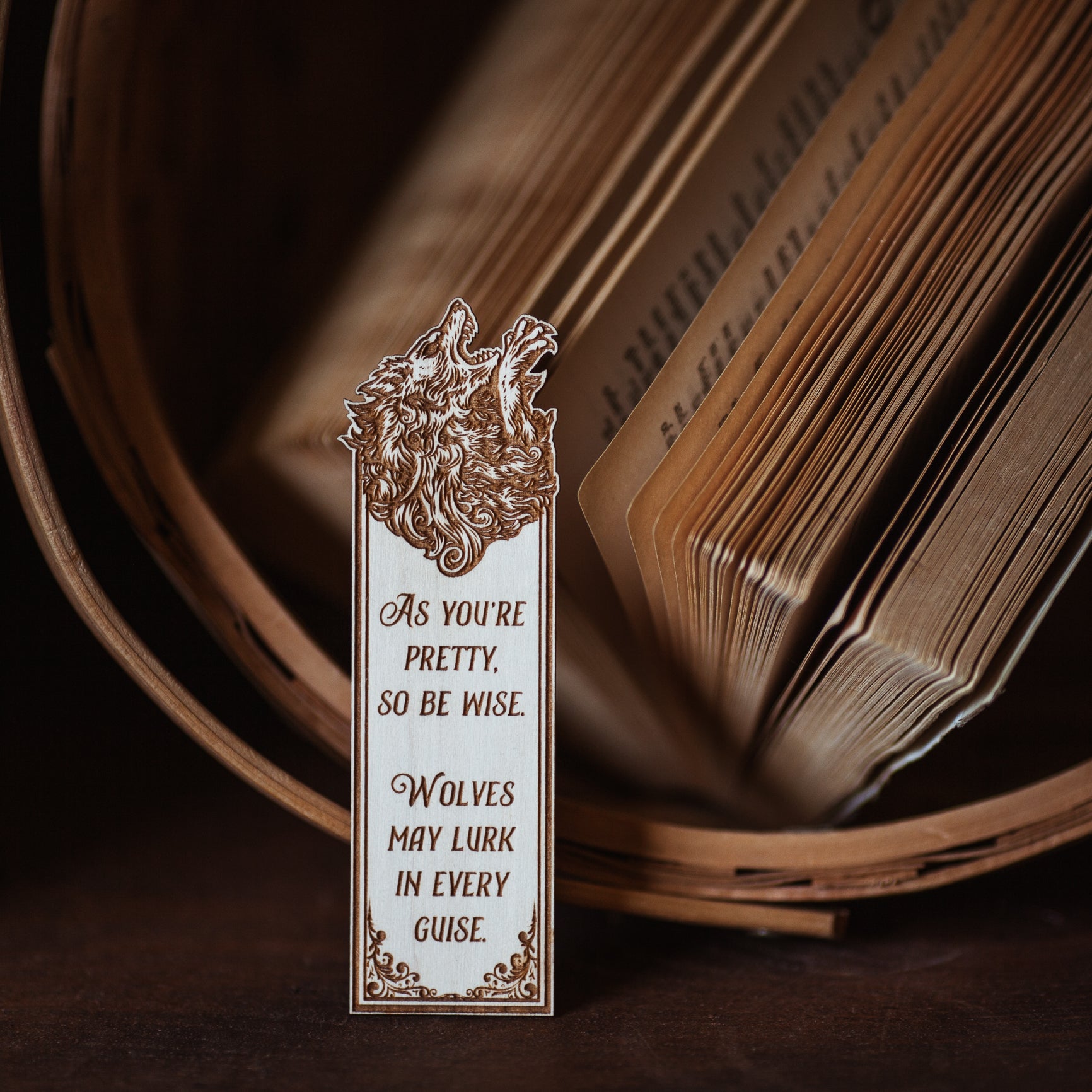 ONCE UPON A DREAM BOX EXTRAS