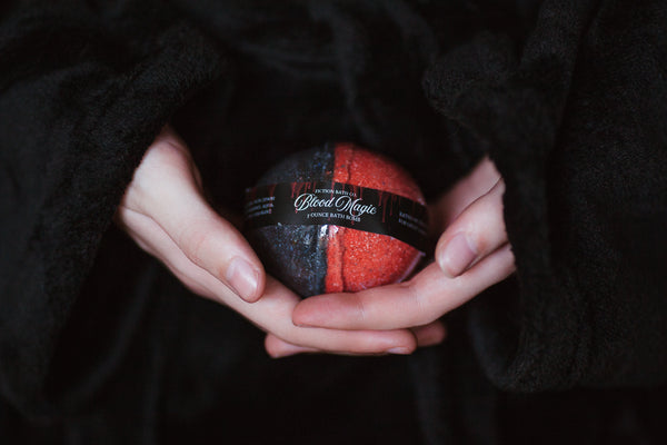 THE NIGHT IS DARK Game of Thrones Woodmark